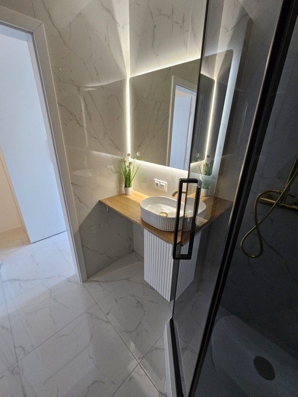 Komfortowe  mieszkanie w centrum Opola  2 pokojowe balkon  po generalnym remoncie wysoki standard umeblowane 50m2 - 1
