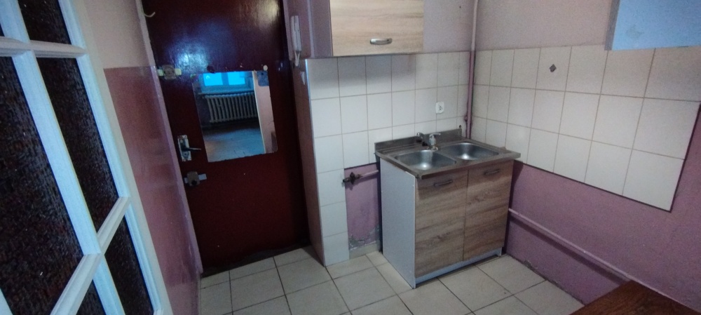 BEZPOŚREDNIO M2(19,5 m) ul. Młynarska, Jest KW. C.O. miejskie. Parter - 7