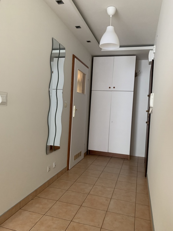 Duża komfortowa kawalerka 40m2 - 2