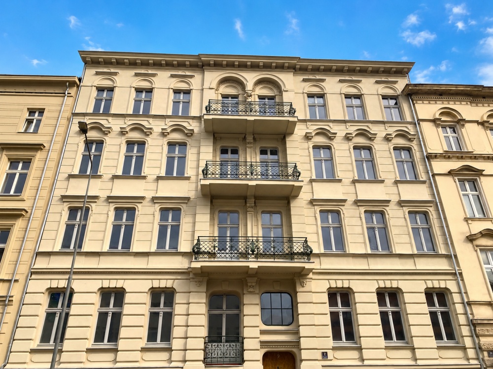 Mieszkanie w kamienicy premium w centrum z balkonem i windą - 1