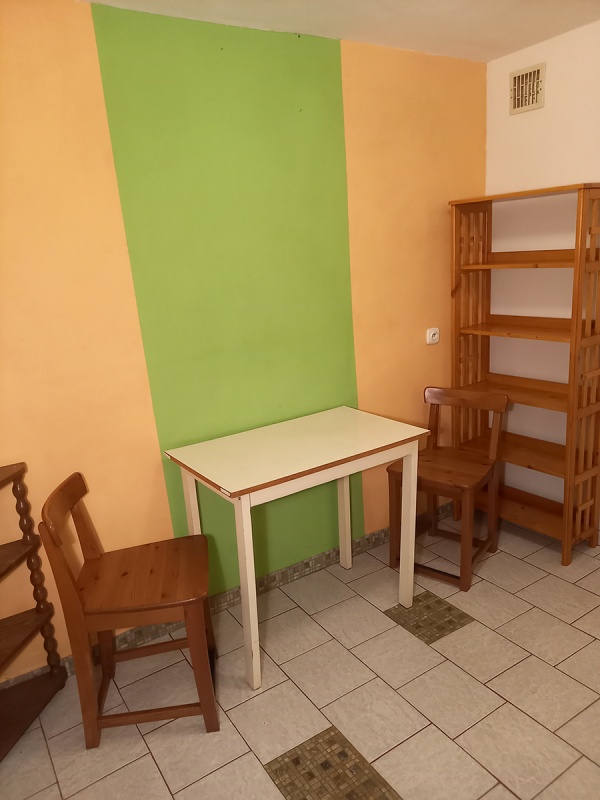 Duża, przestronna, kawalerka do wynajęcia we Wrocławiu - Śródmieście. - 4