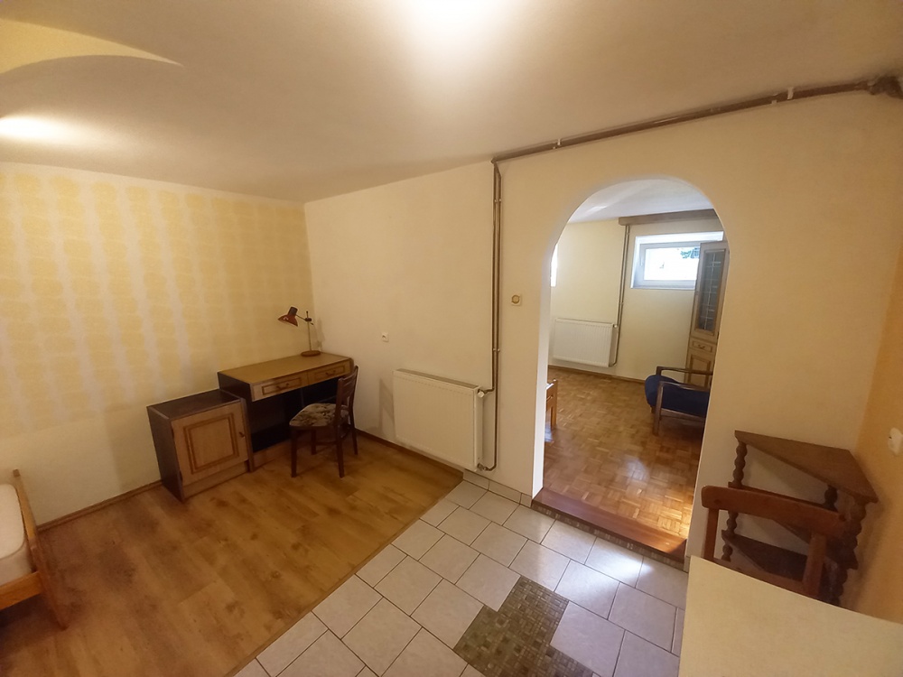 Duża, przestronna, kawalerka do wynajęcia we Wrocławiu - Śródmieście. - 6