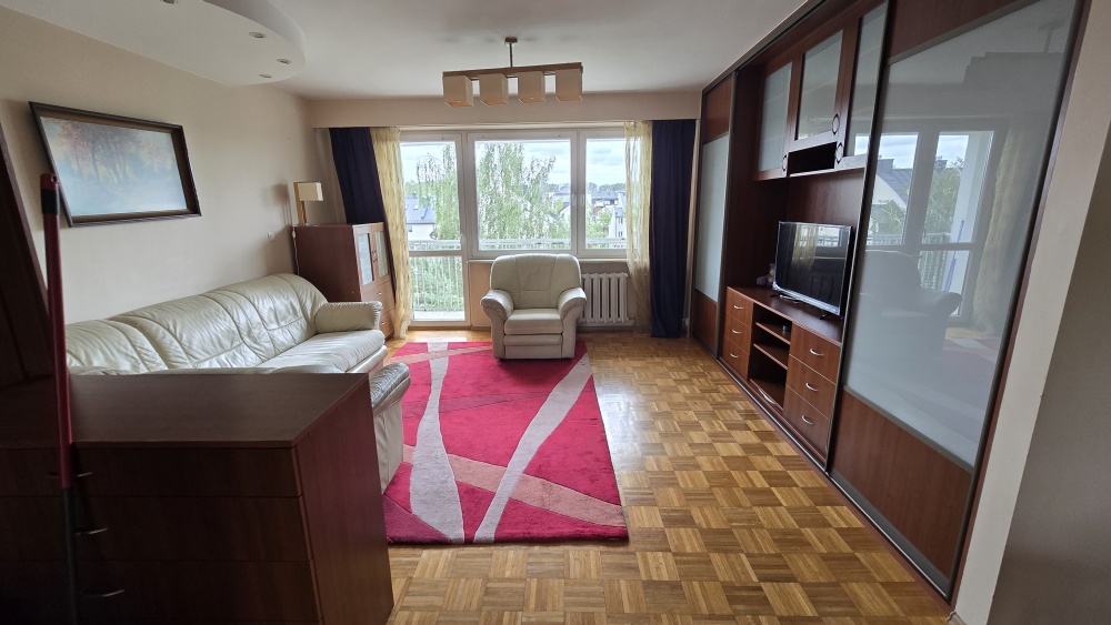 Wynajmę 4 pokojowe mieszkanie 77m2. Centrum Tarchomina. - 1