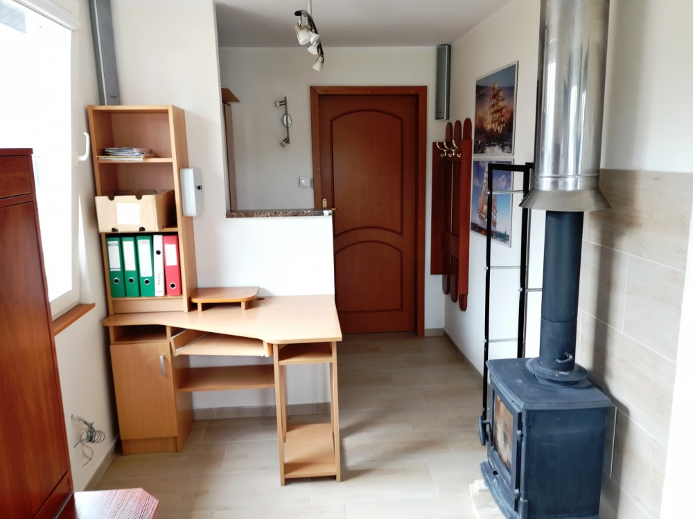 Wynajmę obiekt - halę z biurem, łazienką, socjal + 2 pom. magaz. w Przejazdowie - 3