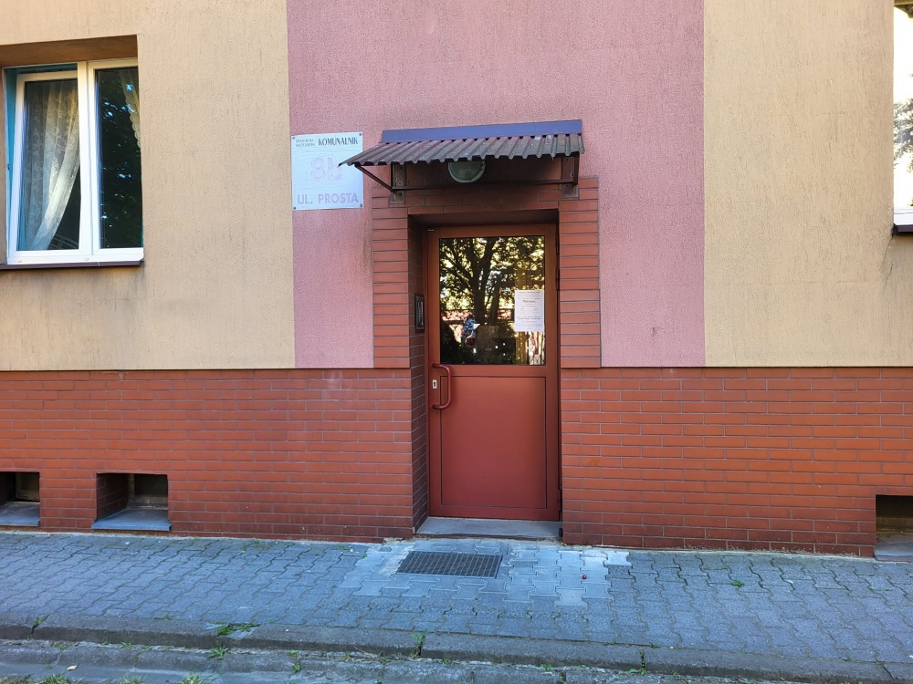 Syndyk sprzeda udział 1/3 w nieruchomości lokalowej - Ul. Prosta 8B, Chorzów - 12