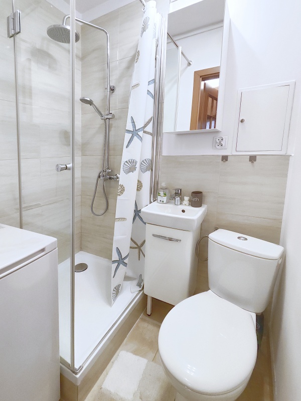 Mieszkanie dwupokojowe z loggią (4 piętro/pokoje rozkładowe/40 m²) - 10