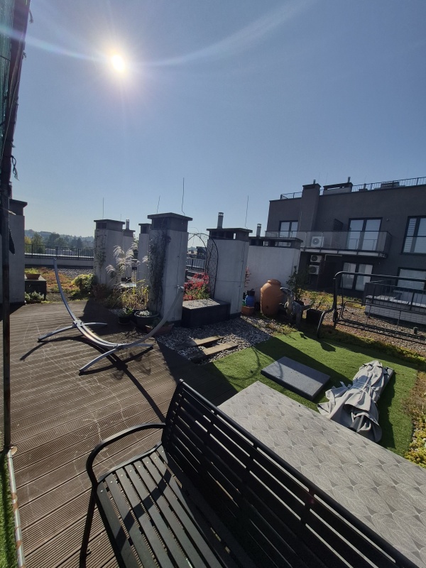 Sprzedam wyjątkowe mieszkanie 65 m² pod klucz z dużym tarasem na dachu | Villa Park Konin - 9