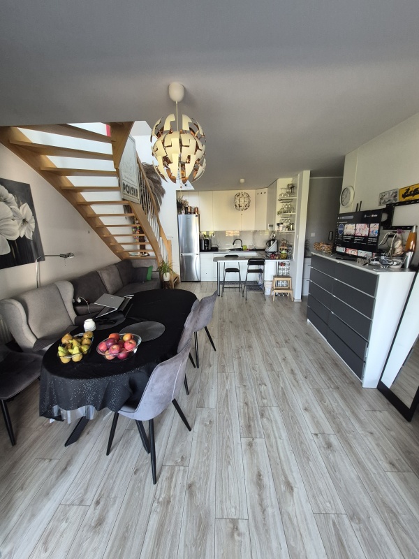 Sprzedam wyjątkowe mieszkanie 65 m² pod klucz z dużym tarasem na dachu | Villa Park Konin - 0