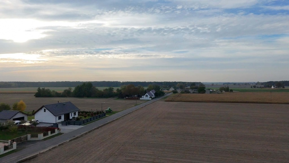DZIAŁKI BUDOWLANE NA SPRZEDAŻ – KOKCZYN I - 2