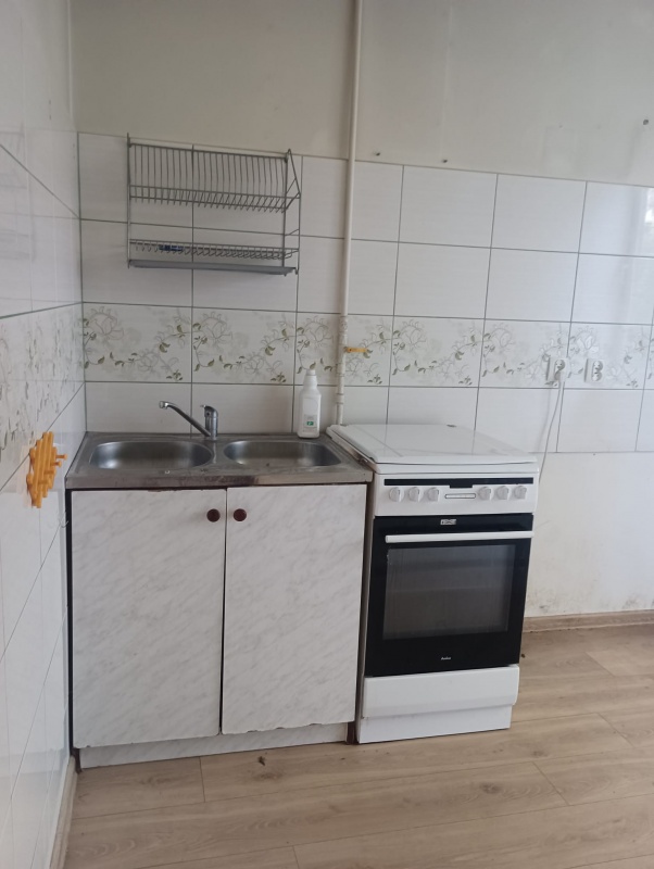 Jasna kawalerka 32 m², ul. Bednarska, parter, blisko Placu Niepodległości - 2