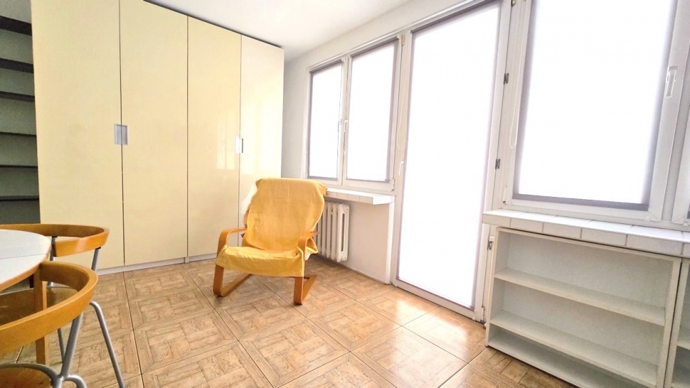 ELEGANCKIE – 3 pokoje + kuchnia + łazienka – KRAKÓW centrum – OD ZARAZ! - 1