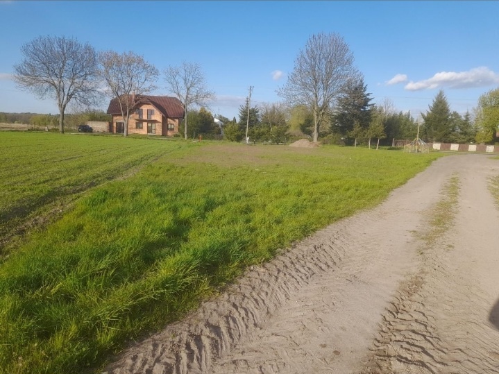 Gwarancja budowy + bonus! Działka budowlana prąd, woda, światłowód, asfalt, piękny widok na pola, las w oddali. - 0